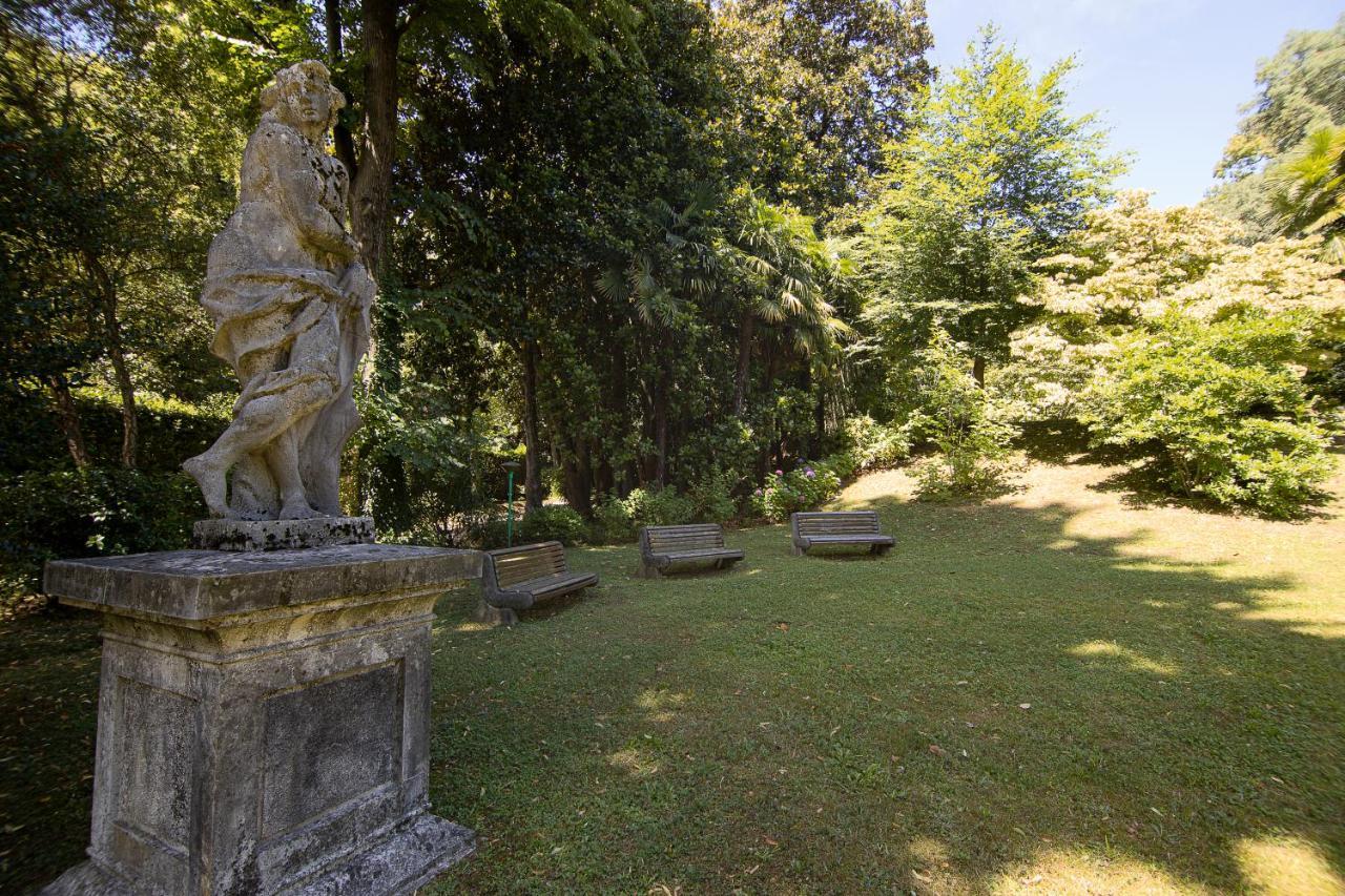 Relax Tra Lago E Parco レーザ エクステリア 写真